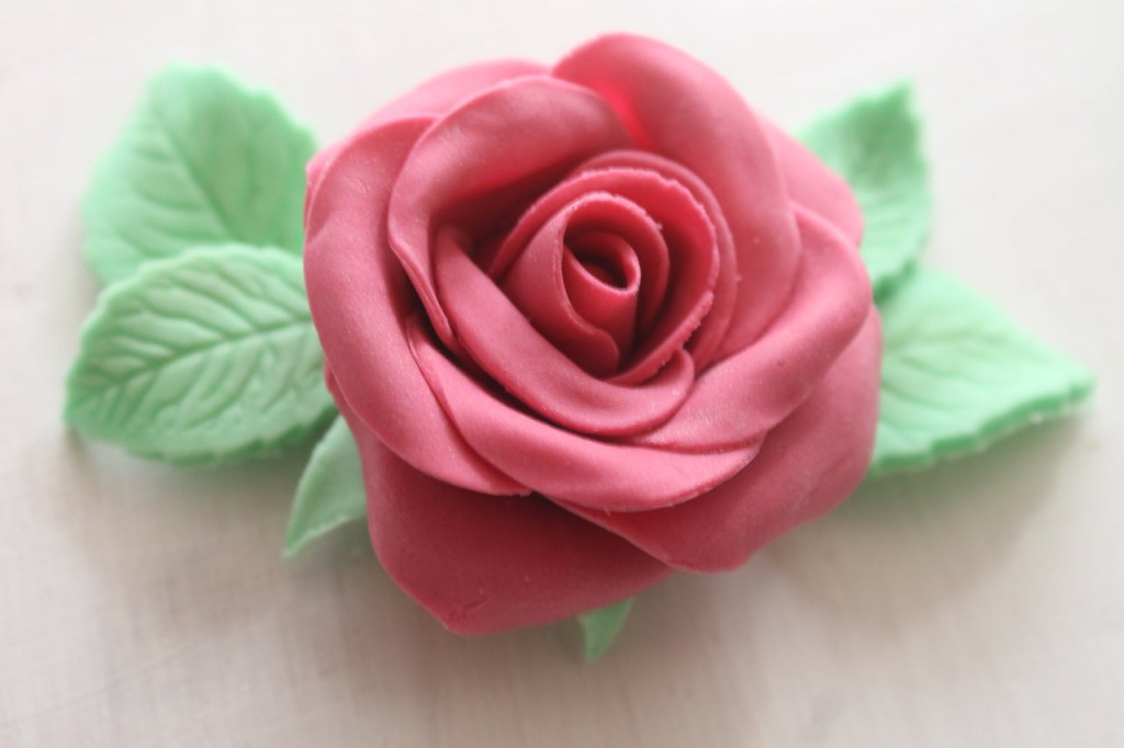 Fondant Rose cuplovecake