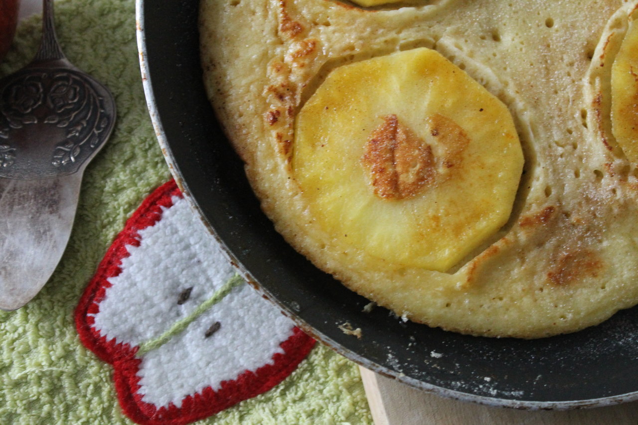 Apfelpfannkuchen mit Zimt und Zucker | cuplovecake