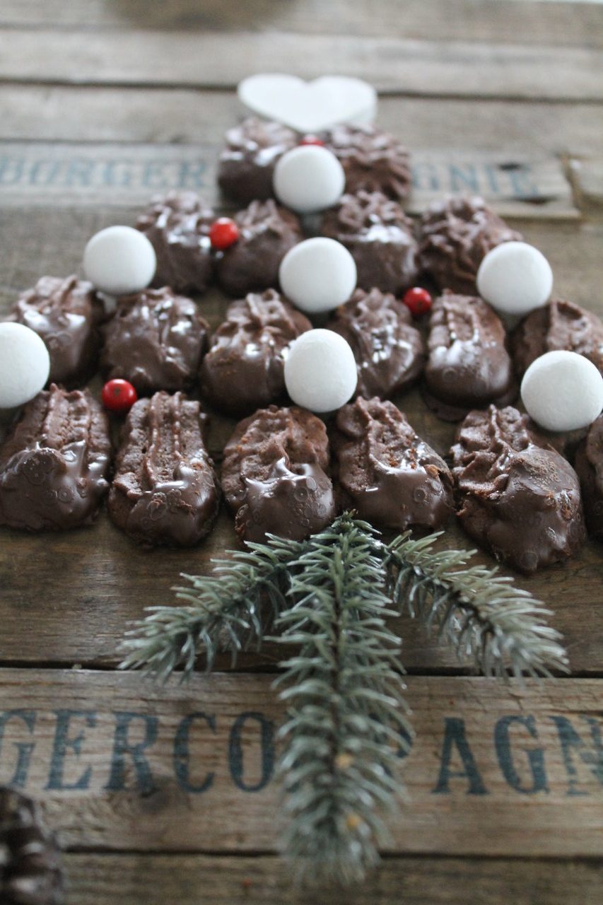 Endspurt in der Weihnachtsbäckerei: Kokosmakronen und Schoko ...