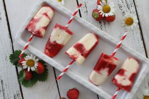 Der Sommertrend Schlechthin Erdbeer Kokos Popsicles Cuplovecake Der Sommertrend Schlechthin Erdbeer Kokos Popsicles Cuplovecake