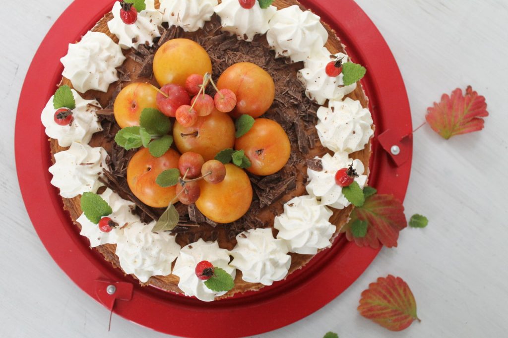 Perfekt für die Adventszeit: Zwetschgen-Zimt-Torte | cuplovecake