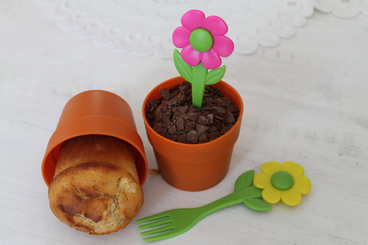 Lea backt: Blumige Kokos-Ananas-Muffins mit Schuss | cuplovecake