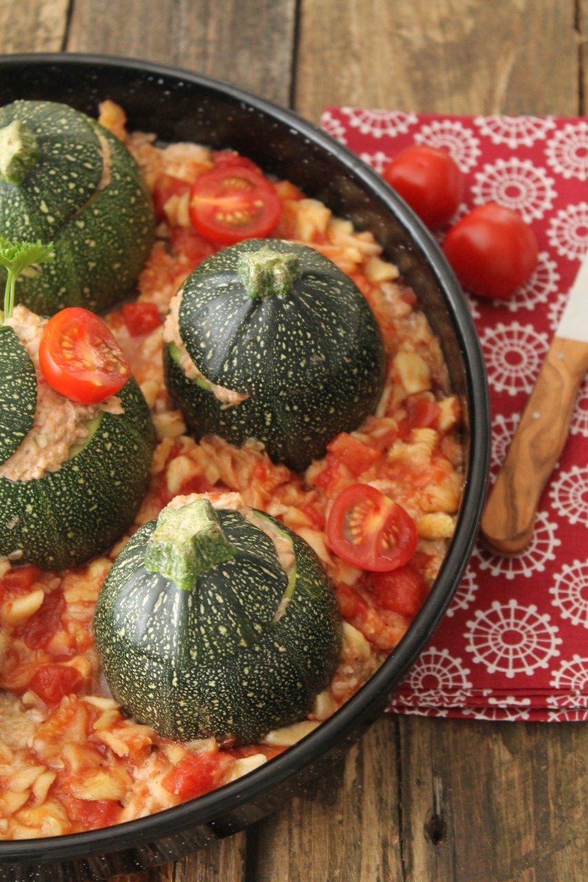 Runde Zucchini gefüllt mit Hackfleisch und Bulgur | cuplovecake