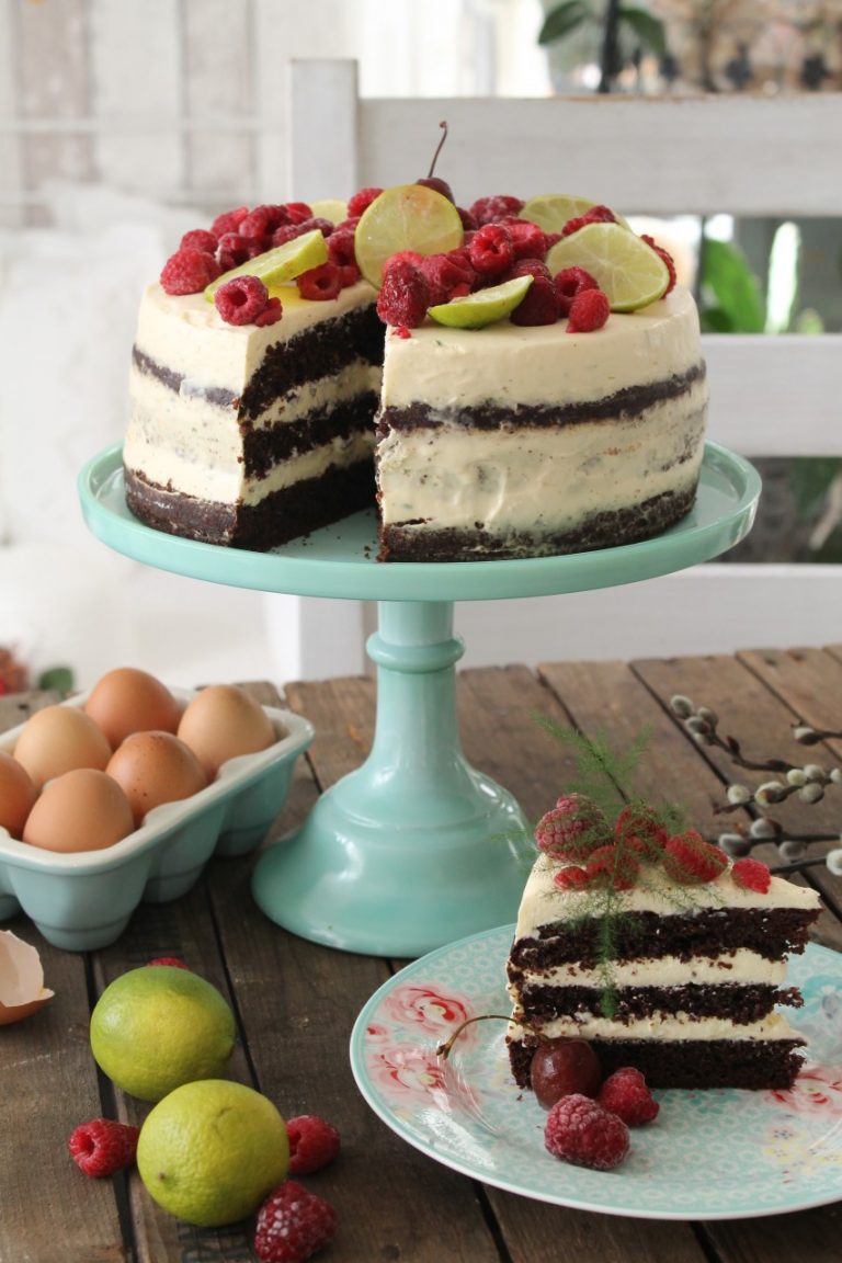 Naked Cake mit Mascarpone-Limetten-Creme | cuplovecake