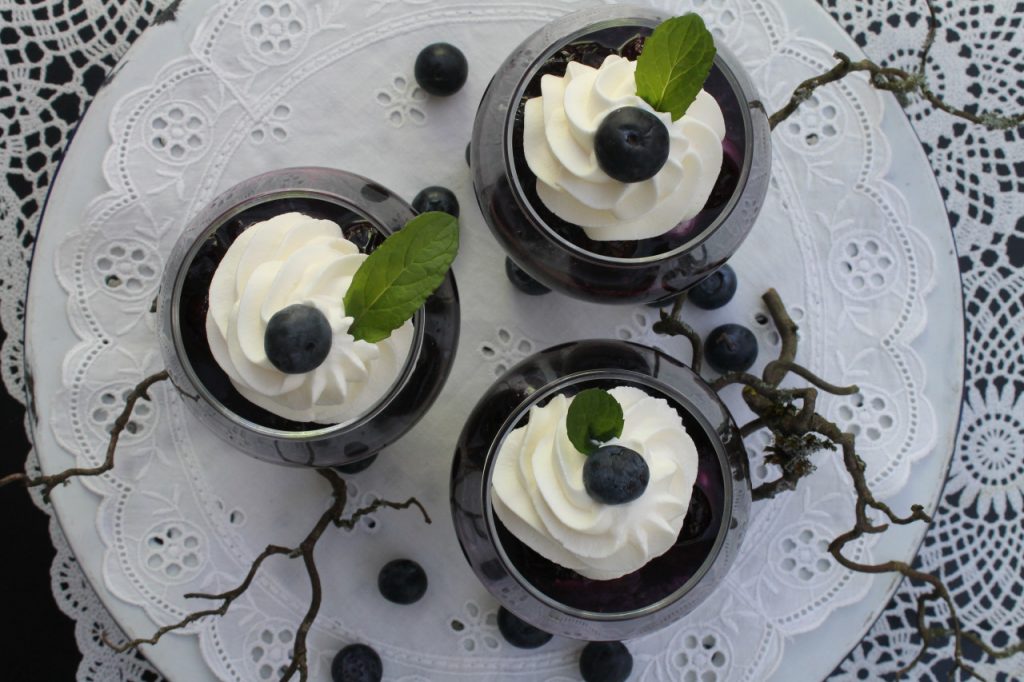 Blaubeer-Mascarpone-Oreo Dessert | cuplovecake